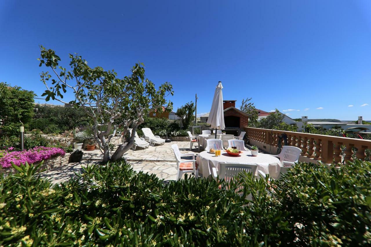 Apartments Anka Rtina Exterior photo